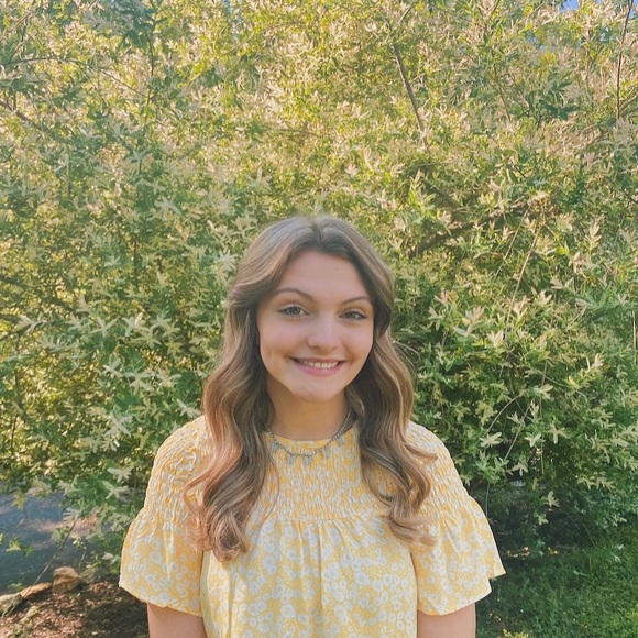 chloe_hagenbuch